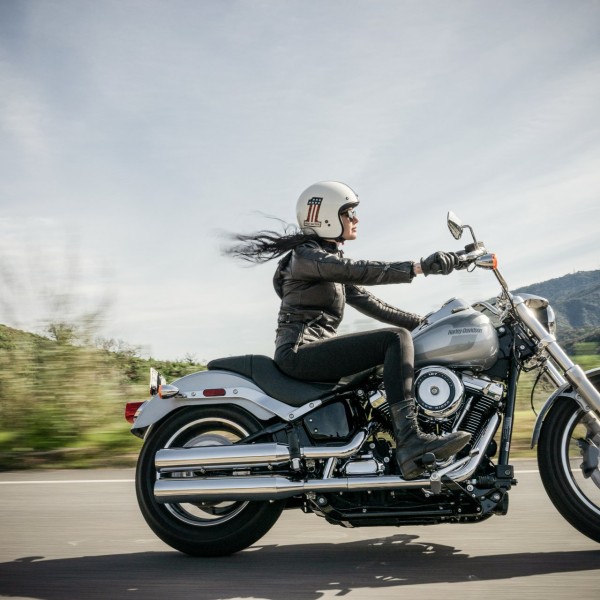 Choosing A Motorcycle For Female Riders